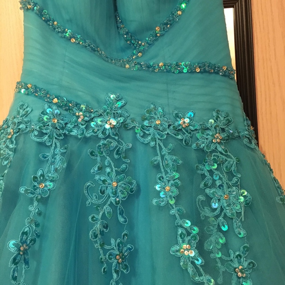 Prom/Homecoming Dress❤️ - Picture 3 of 7